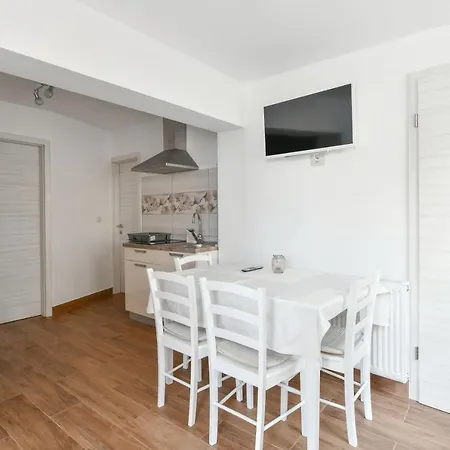 Apartment Kinkela *